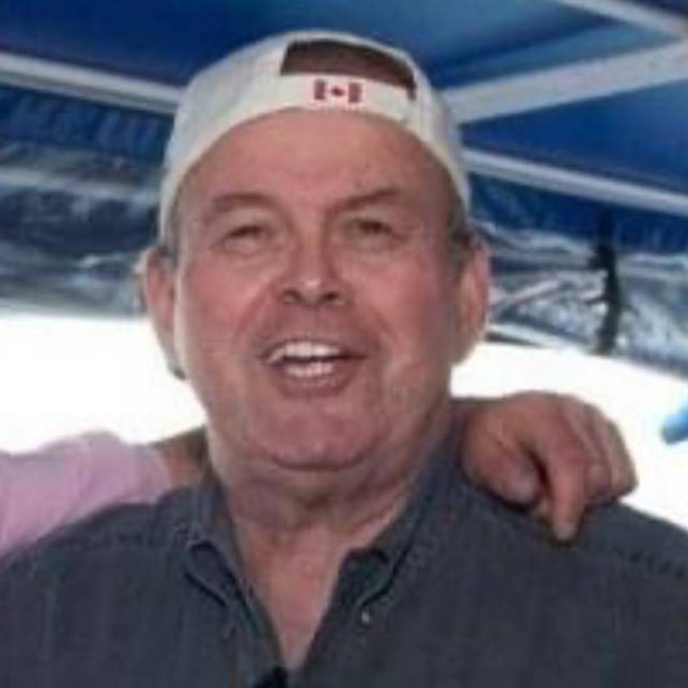 Meet your Posher, Bee